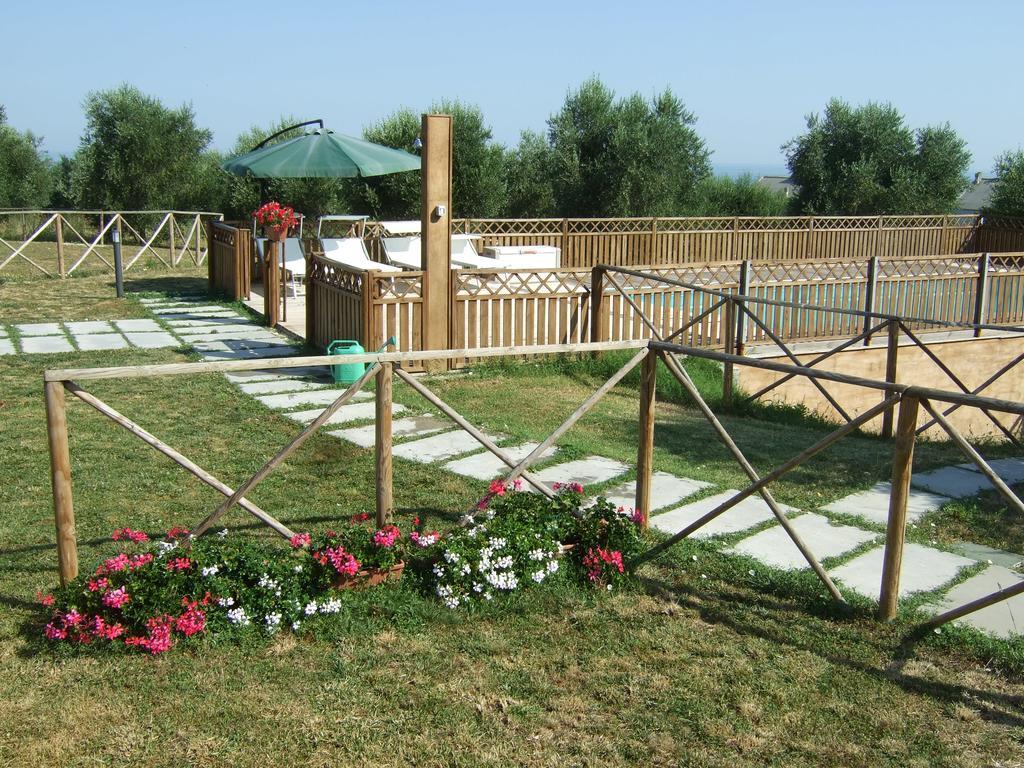 Agriturismo La Casa Della Lavanda - Il Rustico 마리나디몬테마르시아노 외부 사진
